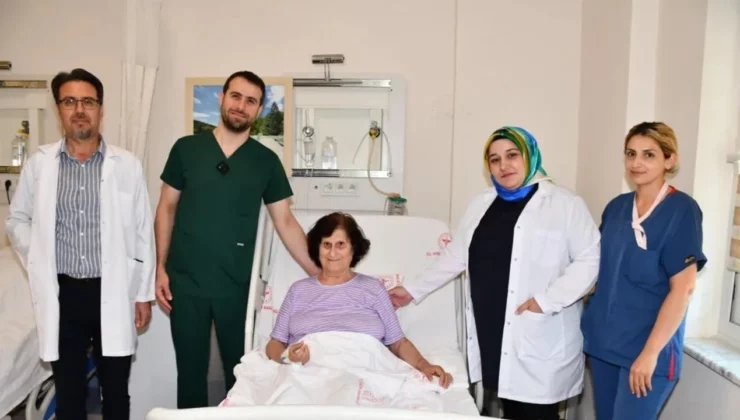 Alanya’da aynı anda başarılı operasyona imza attılar